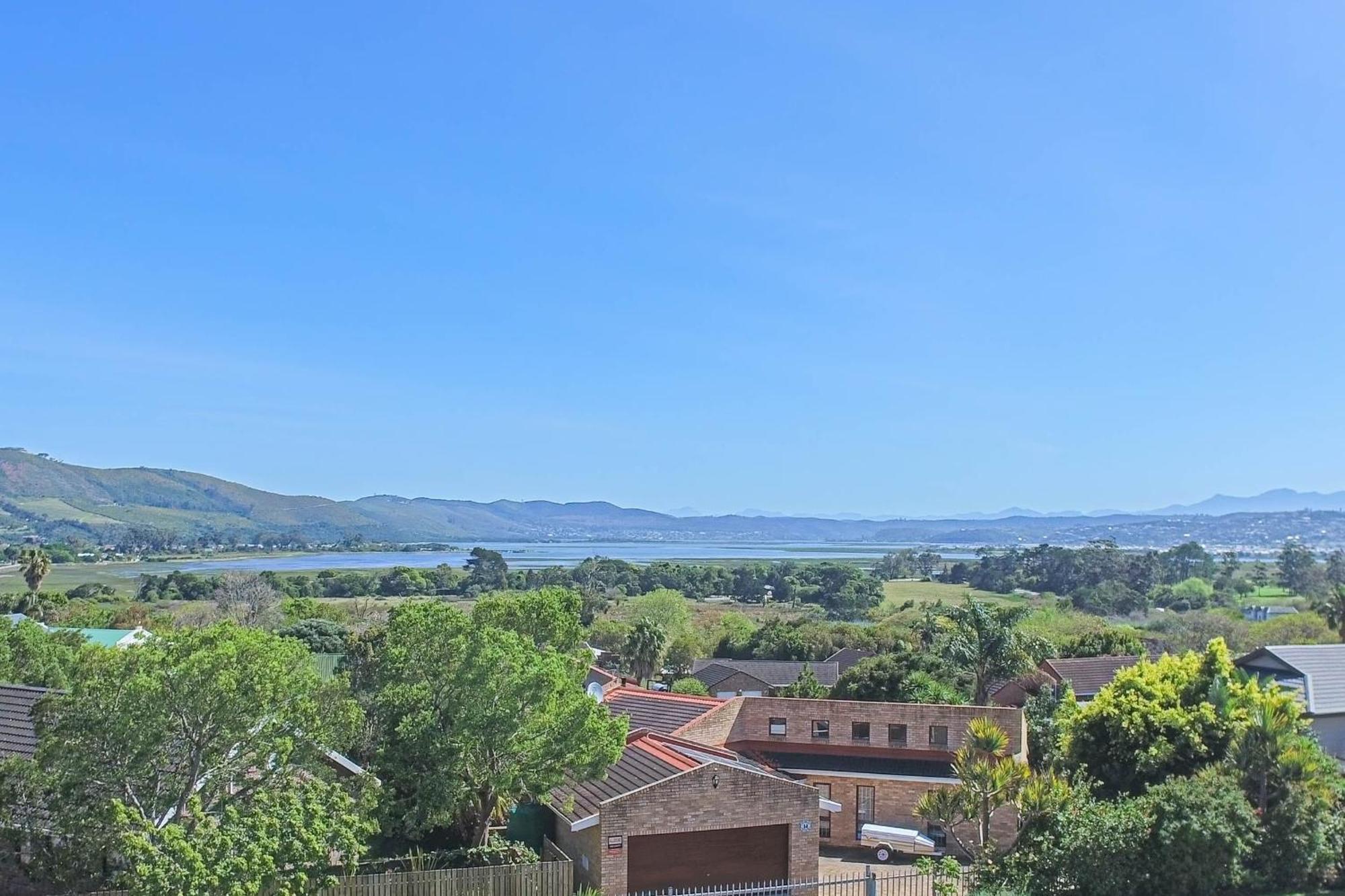 Amber Guest Lodge Knysna Exteriör bild